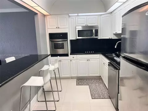 19380 Collins Ave #601, Sunny Isles Beach, FL 33160