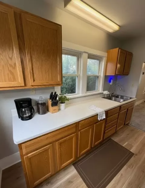 710 Ansborough Ave, Waterloo, IA 50701
