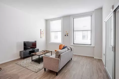 9- Jan-jan East 4th St #1222847P, Cincinnati, OH 45202