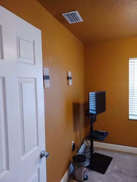 3404 Newtown Blvd, Sarasota, FL 34234