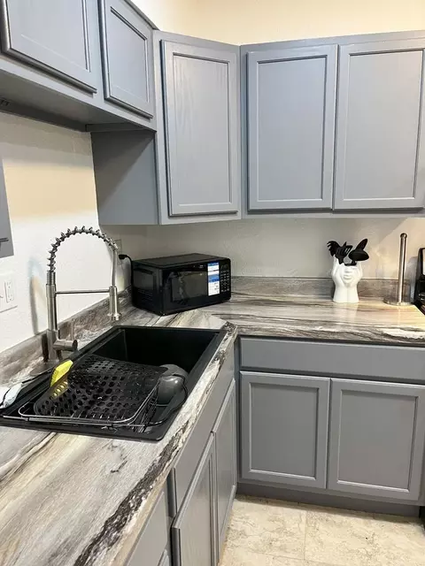 32 N Belvedere Blvd #15, Memphis, TN 38104