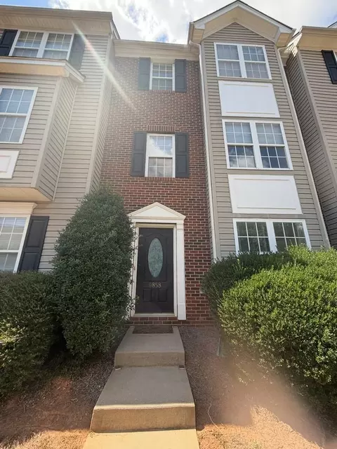 9858 Treeside Ln #TREESIDE, Matthews, NC 28105