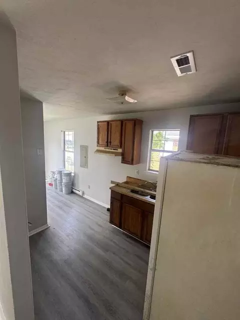 752 Oxford St, Suffolk, VA 23434