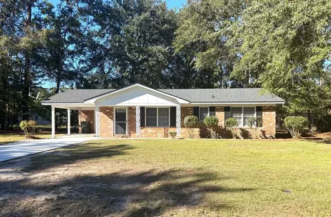 132 Fowler St, Hinesville, GA 31313