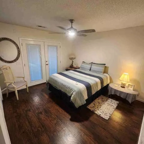 eastwood rd, Wilmington, NC 28403