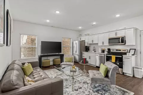 2612 SW Livingston Sq #1241301P, Bentonville, AR 72713
