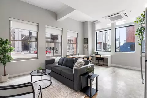 205 W 4th St #1301408P, Cincinnati, OH 45202