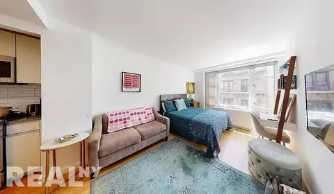 Undisclosed, New York, NY 10002