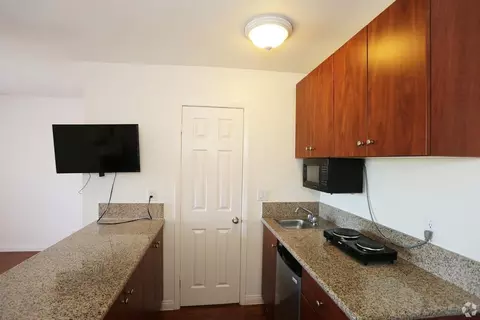 6212 La Mirada Ave, Los Angeles, CA 90038