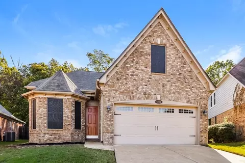 4894 Shadow Cv, Arlington, TN 38002