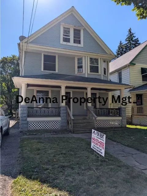 3421 Mapledale Ave, Cleveland, OH 44109