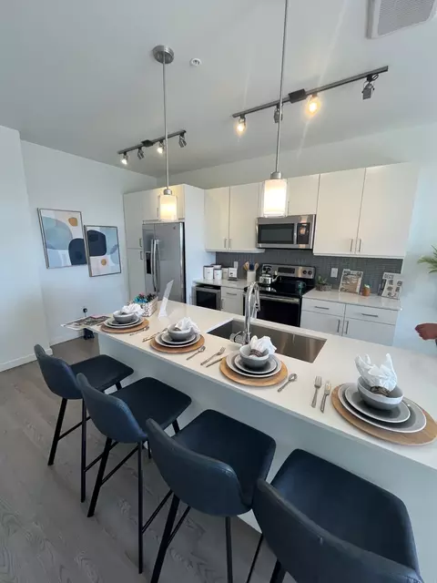 2810 S Colorado Blvd #410, Denver, CO 80222