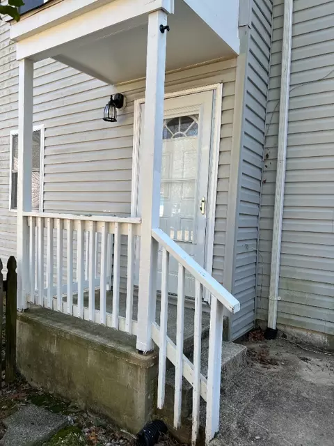 4282 Allison Cir, Fairfax, VA 22030
