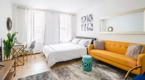1597 York Ave #1021934P, New York, NY 10028
