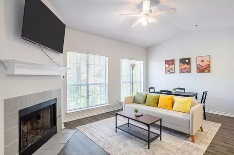 1005 W 23rd St #1318654P, Austin, TX 78705