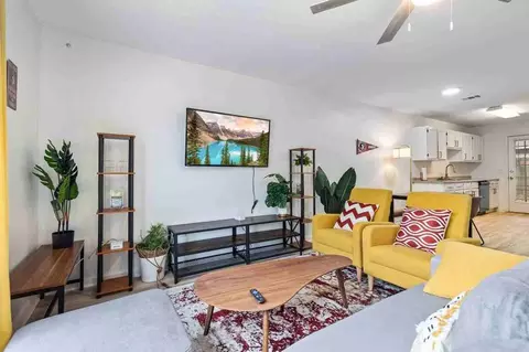 1300 Nylic St #1319922P, Tallahassee, FL 32304