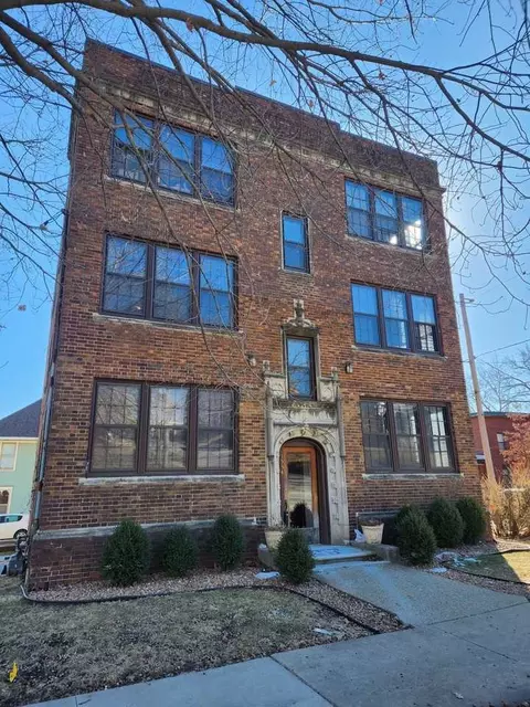 1534 Woodland Ave #6, Des Moines, IA 50309