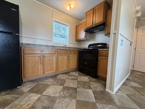 709 N Collins Fwy #156, Howe, TX 75459