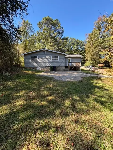201 Herring Rd, Newnan, GA 30265