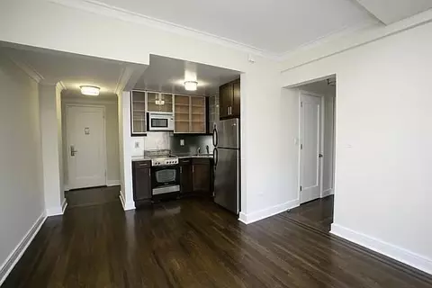 235 W End Ave #402, New York, NY 10023