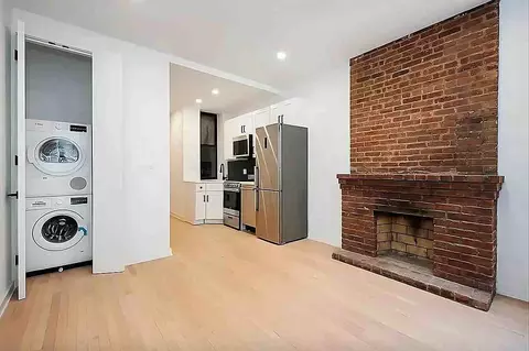 304 Columbus Ave #1D, New York, NY 10023