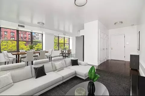 64 Delancey St #2F, New York, NY 10002