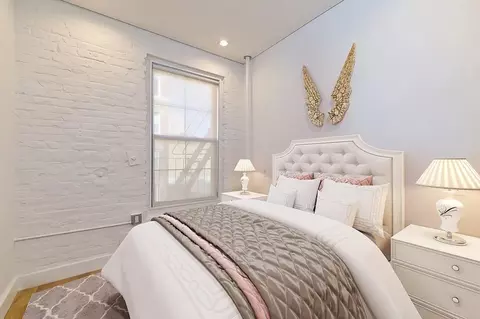 209 Mulberry St #3A, New York, NY 10012