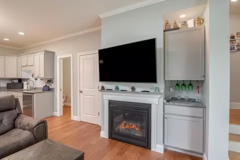 1 Camelia Ave, Concord, NH 03301