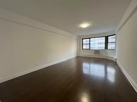Undisclosed, New York, NY 10021