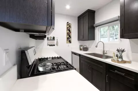 410 Lucas Ave #B, Los Angeles, CA 90017