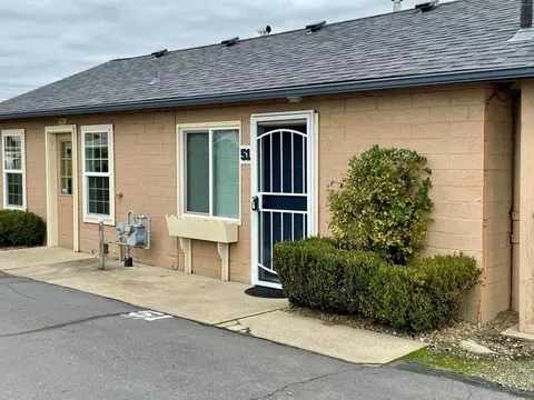 3410 N Pacific Hwy, Medford, OR 97501