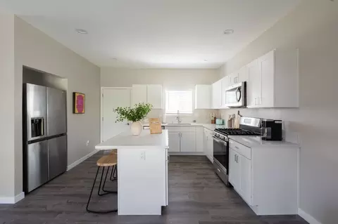 6237 Hobart St, San Diego, CA 92115