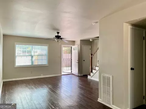 493 King Arnold St #4, Atlanta, GA 30354