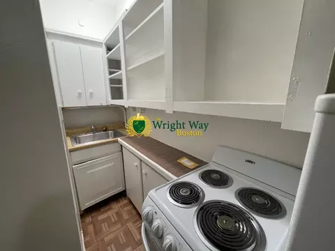 43 Anderson St #2DW, Boston, MA 02114