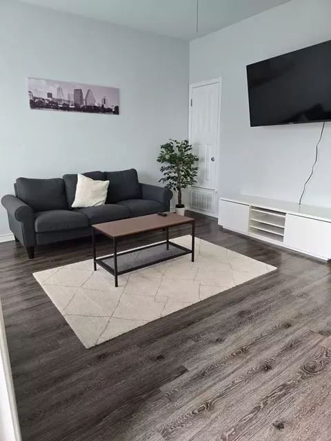 909 W 23rd St #1318655P, Austin, TX 78705