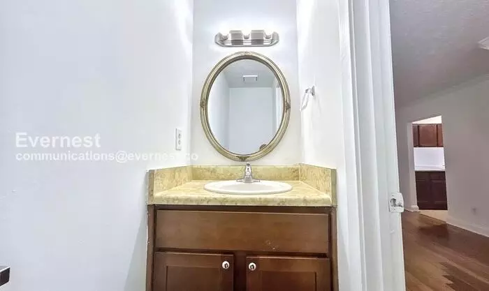  6387 E Windsor Ln, Norcross, GA 30093 photo 12