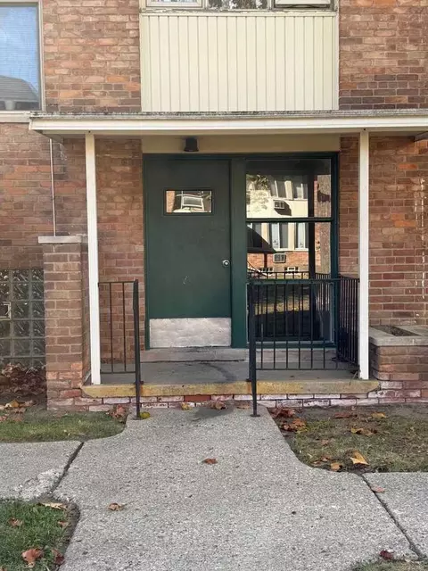 17254 Bentler St, Detroit, MI 48219