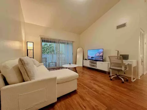 631 SW 111th Ln #1317403P, Pembroke Pines, FL 33025