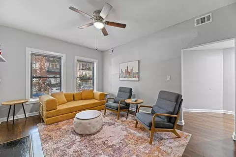 907 W Agatite Ave #1319628P, Chicago, IL 60640