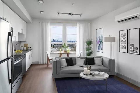 10655 Main St, Bellevue, WA 98004