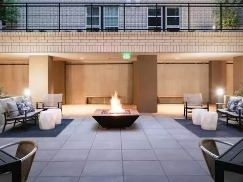 10655 Main St, Bellevue, WA 98004