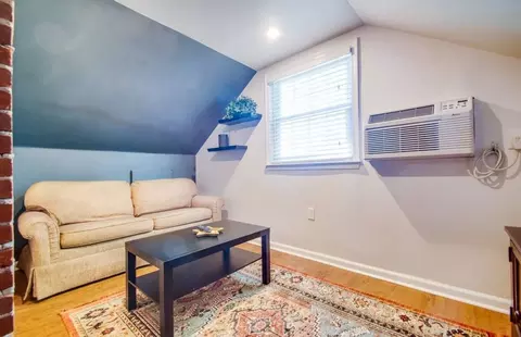 42 Old Lancaster Rd #1321809P, Devon, PA 19333