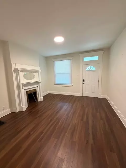 49 W Duncan St, Columbus, OH 43202