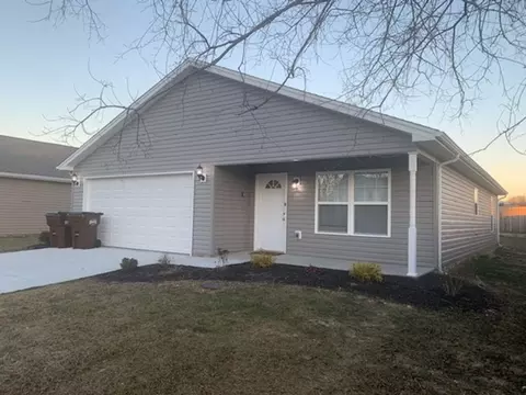 708 Diamond Loop, Middletown, OH 45044