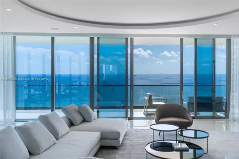 Undisclosed, Sunny Isles Beach, FL 33160