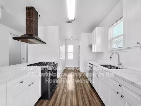8135 Chateau St, Houston, TX 77028