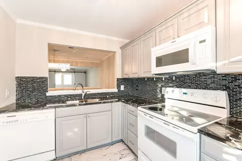 2505 W Broad St, Athens, GA 30606