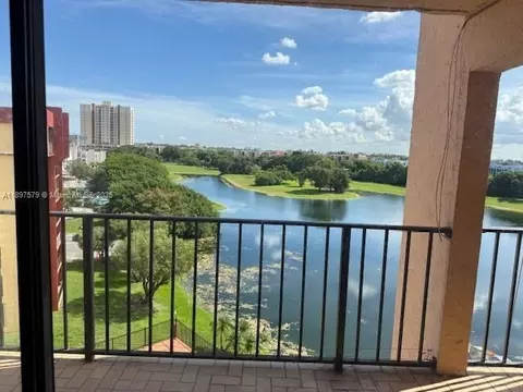 9688 Fontainebleau Blvd #706, Fountainebleau, FL 33172