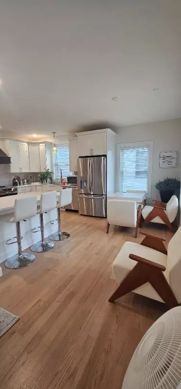 15 Hadley Pl #5, Medford, MA 02155