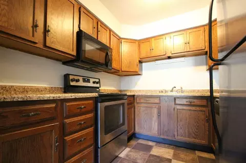 920 N Linden St #5, Muncie, IN 47303
